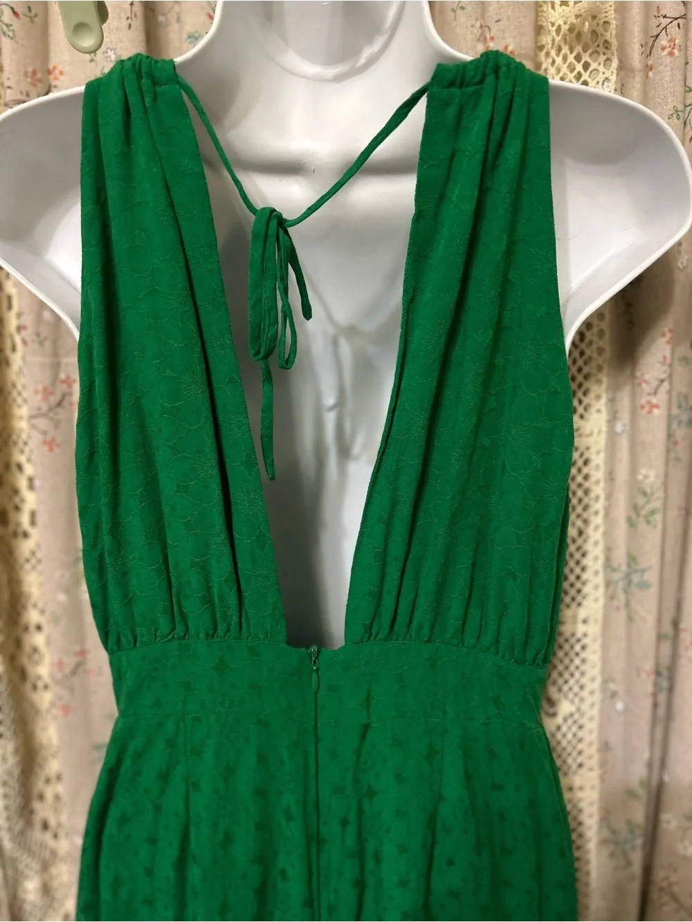 Lulus Green Wide Leg Jumpsuit Womens Small Open Back 27.5 Inseam - Picture 4 of 7